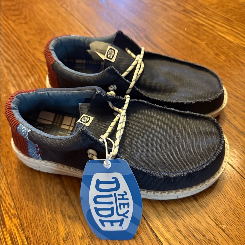 Hey Dudes Brand New